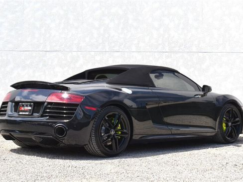 Used 2014 Audi R8 V10 AWD/4WD image 9