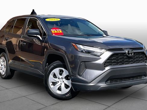 Used 2025 Toyota RAV4 LE FWD image 3