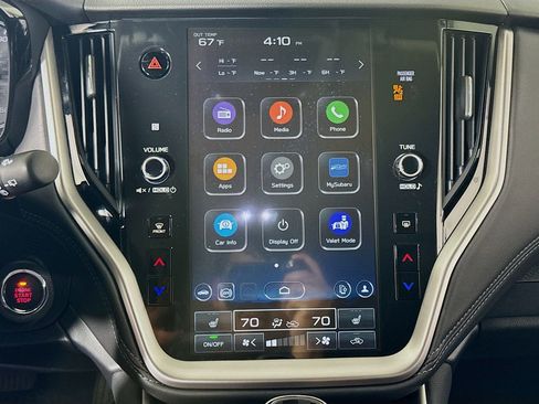 Used 2025 Subaru Outback Premium image 14