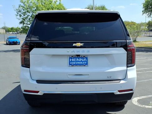 Used 2025 Chevrolet Tahoe LT image 11