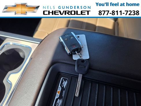 Used 2018 GMC Sierra 1500 Denali w/ Denali Ultimate Package AWD/4WD image 34