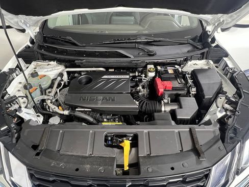 Used 2023 Nissan Rogue SV AWD/4WD image 30