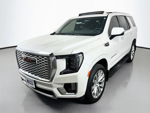 Certified 2024 GMC Yukon Denali w/ Advanced Technology Package AWD/4WD image 3