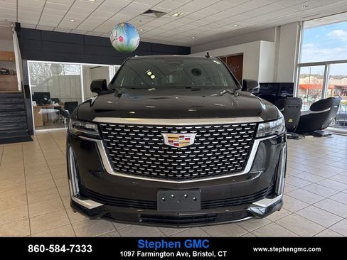 Certified 2023 Cadillac Escalade Premium Luxury image 2