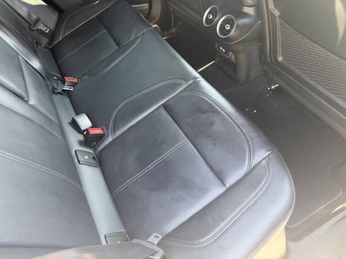 Used 2022 Alfa Romeo Stelvio Sprint AWD/4WD image 27