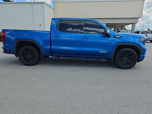 Used 2022 GMC Sierra 1500 Elevation w/ Elevation Premium Package AWD/4WD image 4