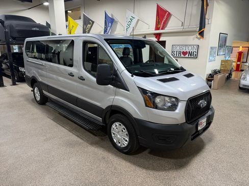 Used 2022 Ford Transit 350 XL RWD image 4