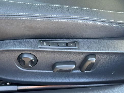 Used 2020 Volkswagen Passat 2.0T SEL image 25