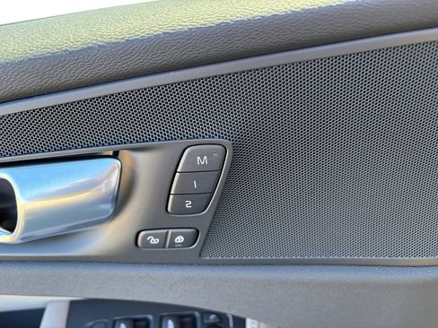 New 2026 Volvo XC60 B5 Plus w/ Protection Package Premier image 12