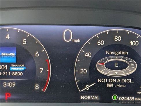 Used 2023 Honda Civic Touring image 11