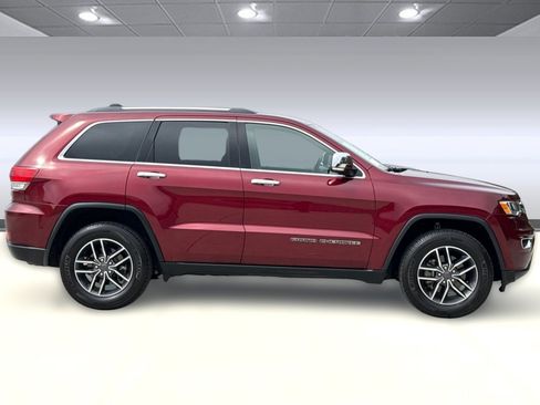 Used 2019 Jeep Grand Cherokee Limited AWD/4WD image 7