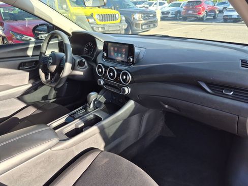 Used 2024 Nissan Sentra S FWD image 30
