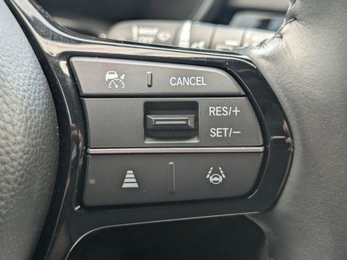 Used 2025 Honda CR-V EX-L image 24
