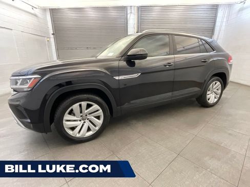 Used 2021 Volkswagen Atlas Cross Sport SE w/ V6 Towing Package FWD image 1