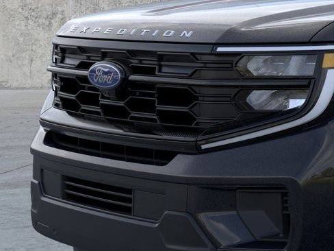 New 2026 Ford Expedition Active AWD/4WD image 17