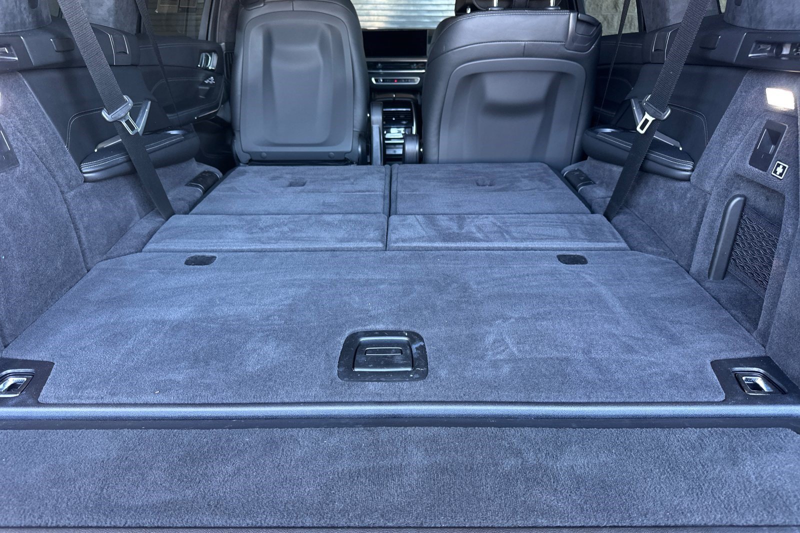 Certified 2026 BMW X7 xDrive40i w/ Executive Package AWD/4WD image 19