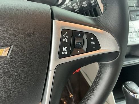 Used 2016 Chevrolet Equinox LTZ w/ Enhanced Convenience Package FWD image 26