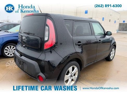 Used 2015 Kia Soul image 2