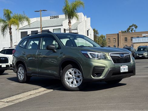 Certified 2021 Subaru Forester AWD/4WD image 2