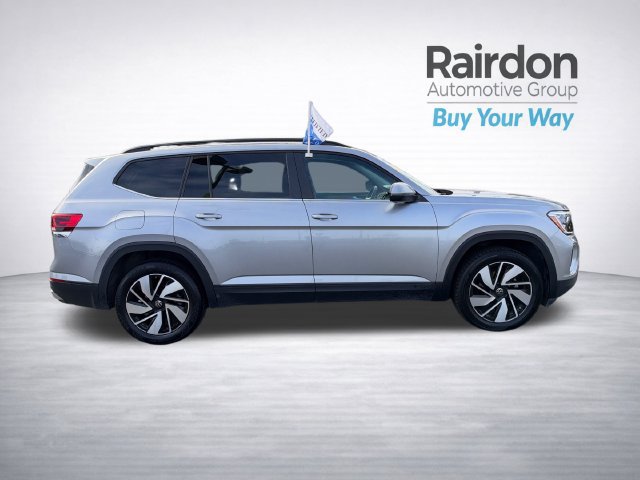 Used 2025 Volkswagen Atlas SE FWD image 8