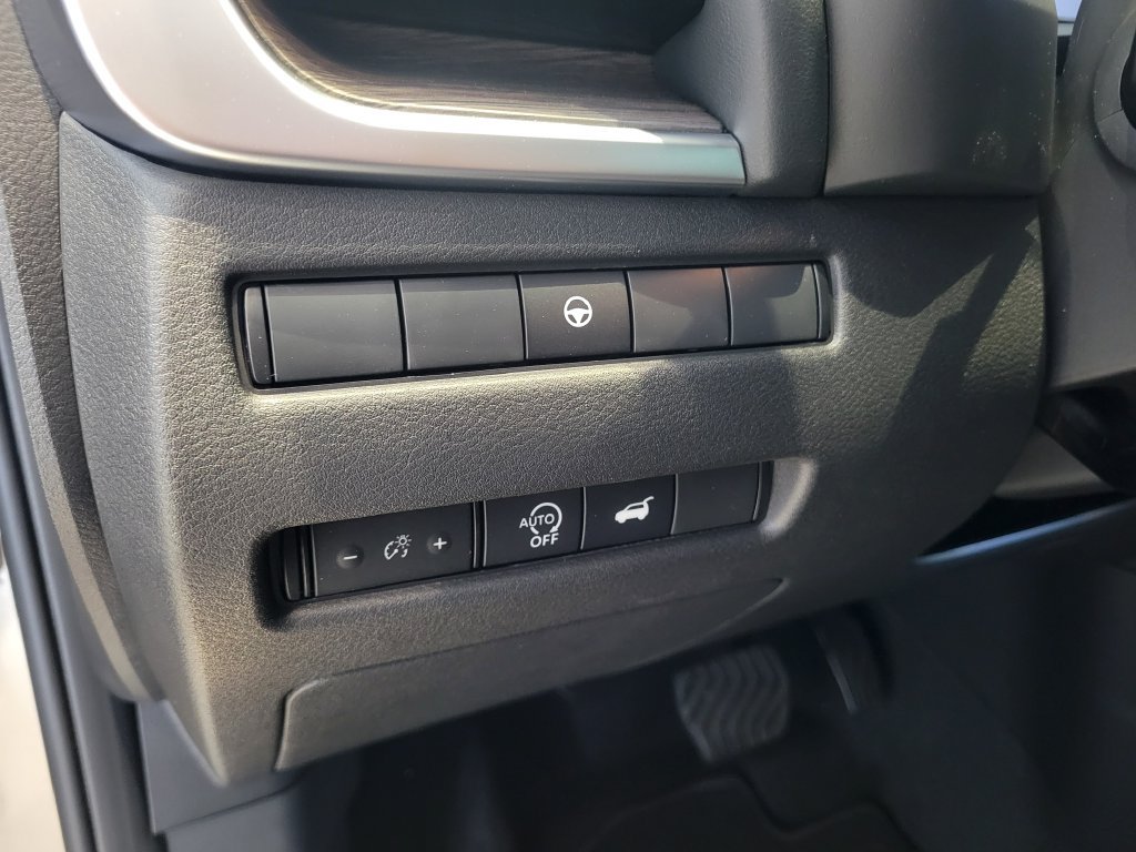 New 2026 Nissan Rogue Platinum AWD/4WD image 15