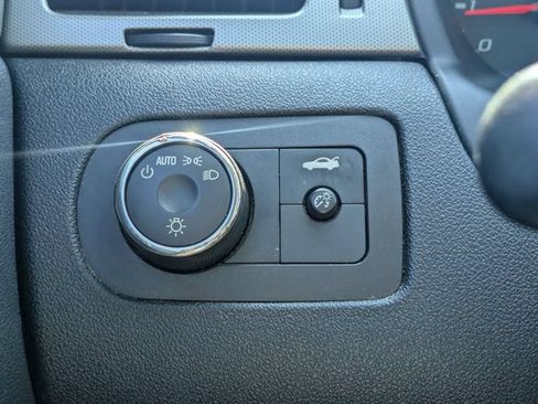 Used 2010 Chevrolet Impala Police FWD image 22