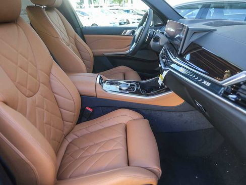 New 2026 BMW X5 sDrive40i w/ Premium Package image 13