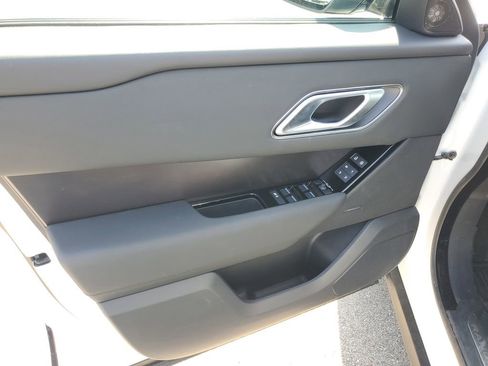 Used 2026 Land Rover Range Rover Velar Dynamic SE AWD/4WD image 8