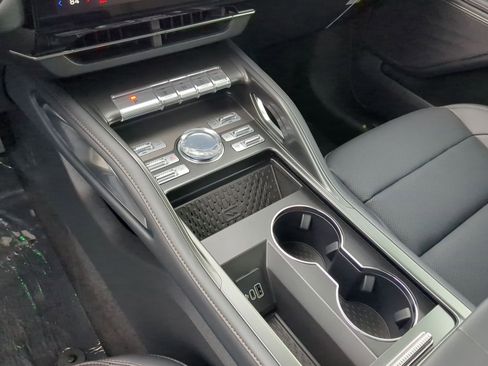 New 2026 Lincoln Nautilus Premier image 20