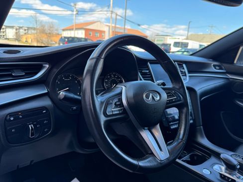 Used 2023 INFINITI QX55 Luxe image 8
