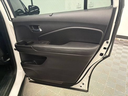 Used 2021 Honda Passport Touring image 18