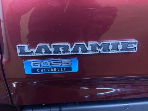 Used 2020 RAM 1500 Laramie AWD/4WD image 31