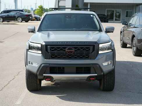 Used 2023 Nissan Frontier PRO-4X w/ Pro Convenience Package AWD/4WD image 2