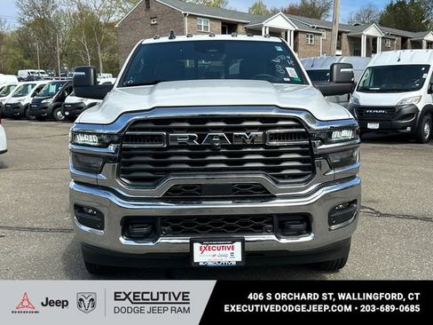 New 2026 RAM 3500 Tradesman AWD/4WD image 6