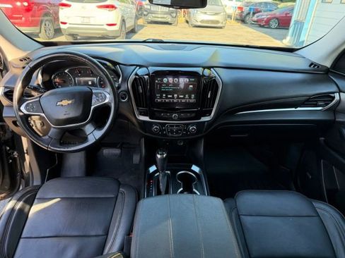Used 2019 Chevrolet Traverse RS AWD/4WD image 13