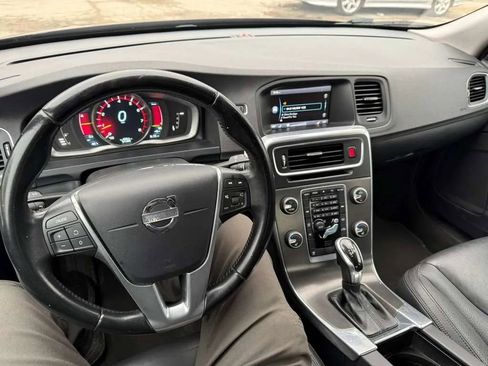 Used 2014 Volvo S60 T5 image 22