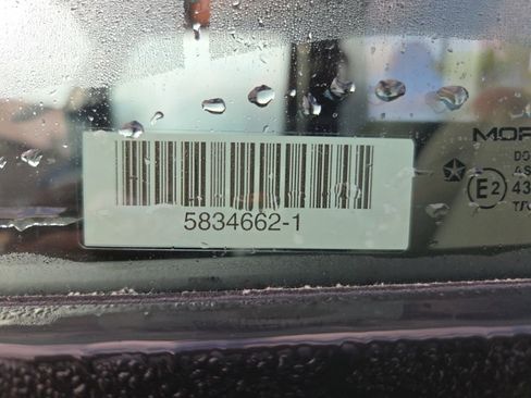 Used 2025 Jeep Wrangler Willys image 5