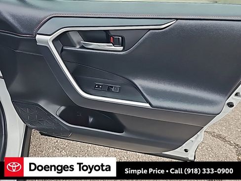 Used 2024 Toyota RAV4 Adventure image 23