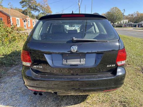 Used 2013 Volkswagen Jetta SE image 14