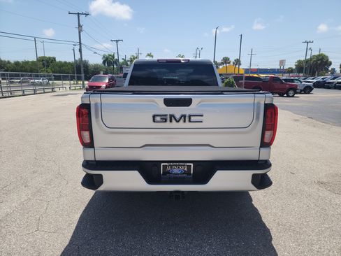 Used 2022 GMC Sierra 1500 Elevation RWD image 4
