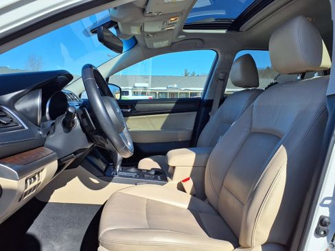 Used 2019 Subaru Outback 2.5i Limited image 6