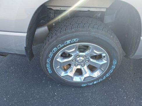 Used 2022 RAM 1500 Big Horn image 10