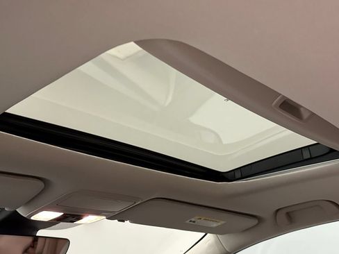 Certified 2026 Honda Odyssey EX-L image 12
