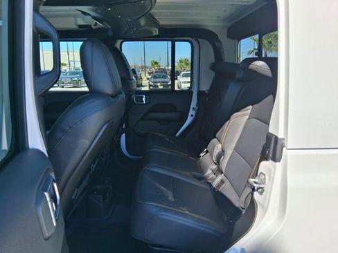 New 2026 Jeep Gladiator Sport image 21