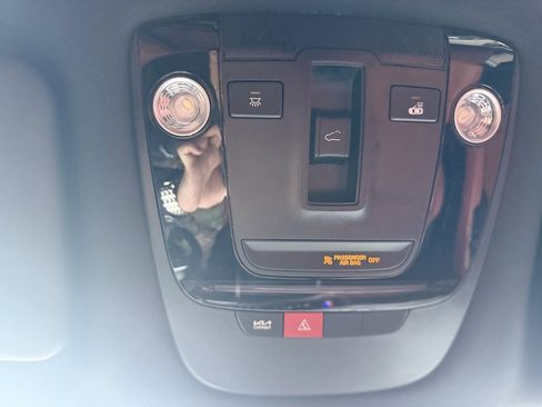 Certified 2024 Kia Sportage SX image 38