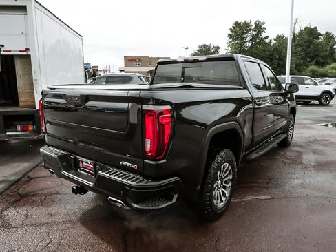 Used 2022 GMC Sierra 1500 AT4 w/ AT4 Premium Package AWD/4WD image 6