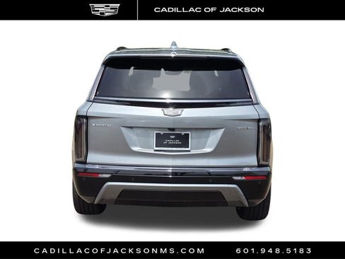 New 2026 Cadillac Vistiq Sport image 5