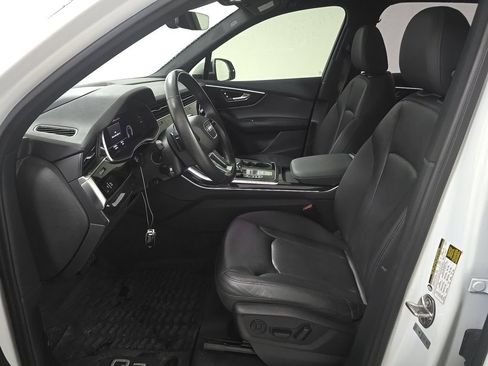 Used 2021 Audi Q7 3.0T Prestige w/ Prestige Package AWD/4WD image 3
