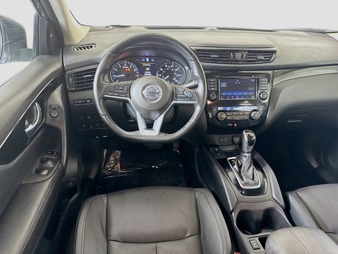 Used 2022 Nissan Rogue Sport SL AWD/4WD image 17