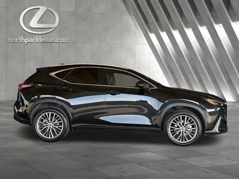 Certified 2023 Lexus NX 300h AWD w/ Luxury Package image 4